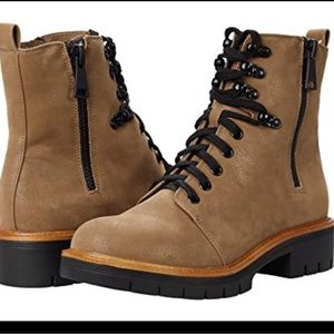 MIA combat boot